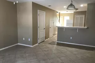 1820 Shay-Lin Ct, Niceville, FL 32578 - Photo 2