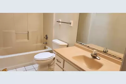 305 Ashley Drive, Crestview, FL 32536 - Photo 14