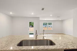 213 Dockside Rd, Freeport, FL 32439 - Photo 6