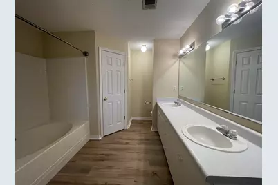 240 Westview Drive, Crestview, FL 32536 - Photo 6