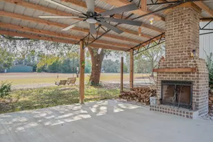 526 Tail Spin Dr, Holt, FL 32564 - Photo 6