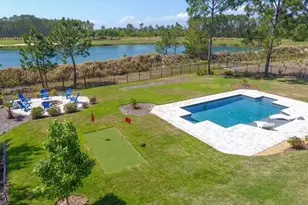 513 W Club House Dr W, Freeport, FL 32439 - Photo 1