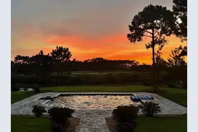 513 W Club House Drive W, Freeport, FL 32439 - Photo 6