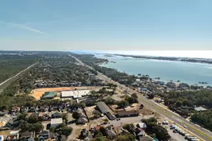 803 Forest Cove Ct, Mary Esther, FL 32569 - Photo 46