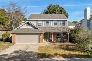 803 Forest Cove Ct, Mary Esther, FL 32569 - Photo 52