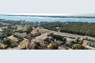 803 Forest Cove Court, Mary Esther, FL 32569 - Photo 42