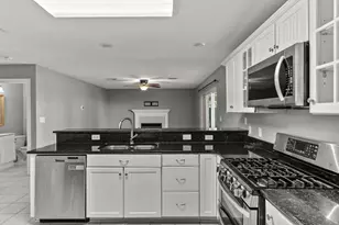 803 Forest Cove Ct, Mary Esther, FL 32569 - Photo 18