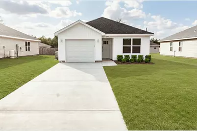 5352 Highview Drive, Crestview, FL 32539 - Photo 2