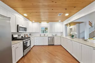 1251 Capri Dr, Panama City, FL 32405 - Photo 10