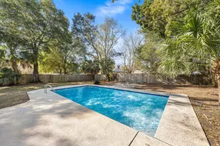 415 Main St, Destin, FL 32541 - Photo 2