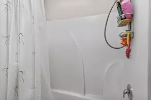 8310 Verano St, Navarre, FL 32566 - Photo 32