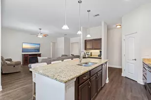 8310 Verano St, Navarre, FL 32566 - Photo 10