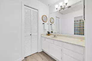 800 Bay Dr, Niceville, FL 32578 - Photo 26