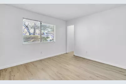 800 Bay Drive #APT 05, Niceville, FL 32578 - Photo 30