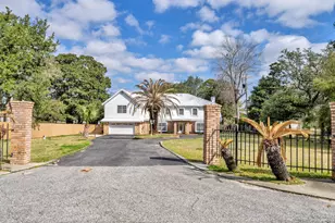 315 NW Vaughan Street NW, Fort Walton Beach, FL 32548 - Photo 56