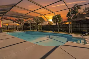 395 Jasmine Ave, Valparaiso, FL 32580 - Photo 2