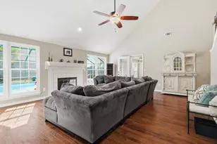 395 Jasmine Ave, Valparaiso, FL 32580 - Photo 10