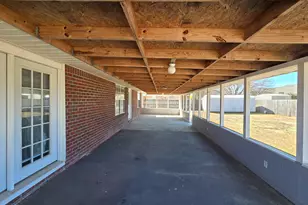 2129 Ainsdale Ct, Navarre, FL 32566 - Photo 14