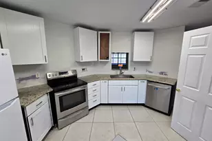 2129 Ainsdale Ct, Navarre, FL 32566 - Photo 6