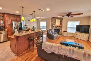 28 SE Anastasia Dr SE, Fort Walton Beach, FL 32548 - Photo 8