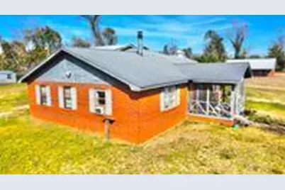 1775 Carolina Street, Alford, FL 32431 - Photo 2