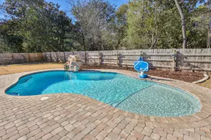 105 E Capri Cove E, Niceville, FL 32578 - Photo 6