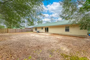 126 Paradise Island Dr, Defuniak Springs, FL 32433 - Photo 32