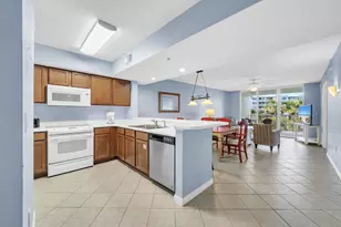 1324 SE Miracle Strip Parkway SE, Fort Walton Beach, FL 32548 - Photo 12