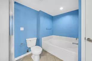 1324 SE Miracle Strip Parkway SE, Fort Walton Beach, FL 32548 - Photo 18