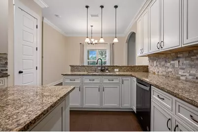 1569 Lakeside Drive, Niceville, FL 32578 - Photo 14