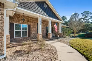 1569 Lakeside Dr, Niceville, FL 32578 - Photo 4