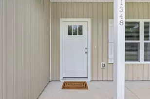 1357 E Chestnut Ave E, Crestview, FL 32539 - Photo 4