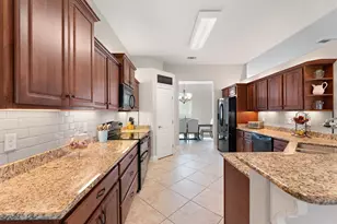 9722 Misty Meadow Ln, Navarre, FL 32566 - Photo 16