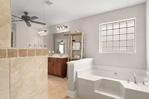 9722 Misty Meadow Ln, Navarre, FL 32566 - Photo 34