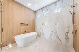 438 Regatta Bay Blvd, Destin, FL 32541 - Photo 22