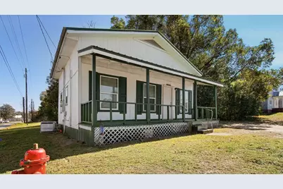 60 N 8th Street N, Defuniak Springs, FL 32433 - Photo 2