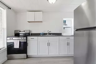 60 N 8th Street N, Defuniak Springs, FL 32433 - Photo 8