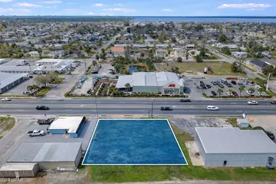 523 Ohio Avenue, Lynn Haven, FL 32444 - Photo 2