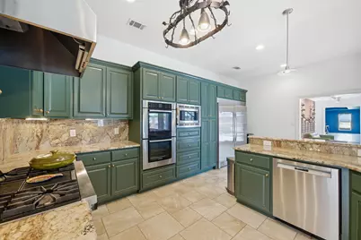 2770 Masters Boulevard, Navarre, FL 32566 - Photo 16