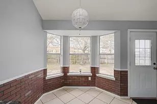 2137 Estates Circle, Navarre, FL 32566 - Photo 12