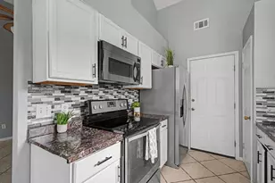 2137 Estates Circle, Navarre, FL 32566 - Photo 6