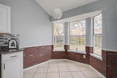 2137 Estates Circle, Navarre, FL 32566 - Photo 10