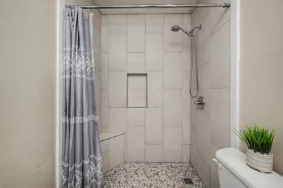 2137 Estates Circle, Navarre, FL 32566 - Photo 18