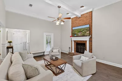 821 Lake Amick Drive, Niceville, FL 32578 - Photo 8