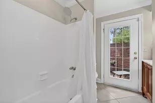 821 Lake Amick Dr, Niceville, FL 32578 - Photo 22