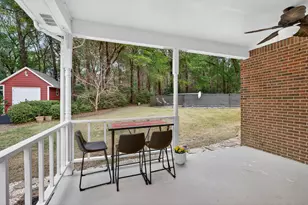 821 Lake Amick Dr, Niceville, FL 32578 - Photo 6