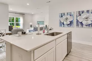 8167 Fox Hunt Dr, Milton, FL 32583 - Photo 4