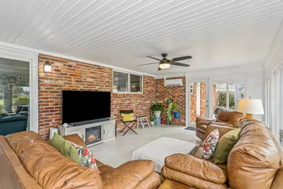 76 Country Club Road, Shalimar, FL 32579 - Photo 12