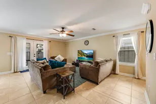 809 Sugar Plum Ln, Shalimar, FL 32579 - Photo 2