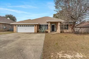 210 Citadel Ln, Crestview, FL 32539 - Photo 2